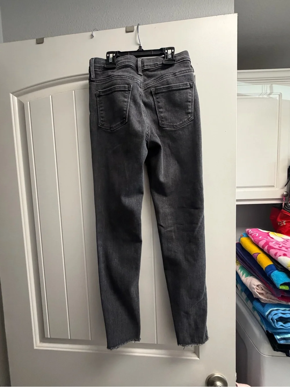 Old Navy Girls high rise rockstar, faded black jeans
